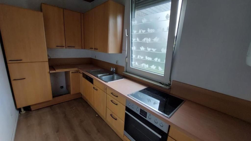 Ruhiges Zentral Gelegenes Apartment In Guetersloh المظهر الخارجي الصورة
